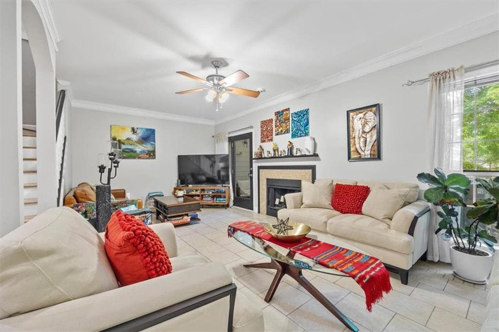 3 bedroom, 3 bathroom, 1,498 sq ft townhouse under contract at 716 McGill Place, Atlanta, GA 30312 — photo 8