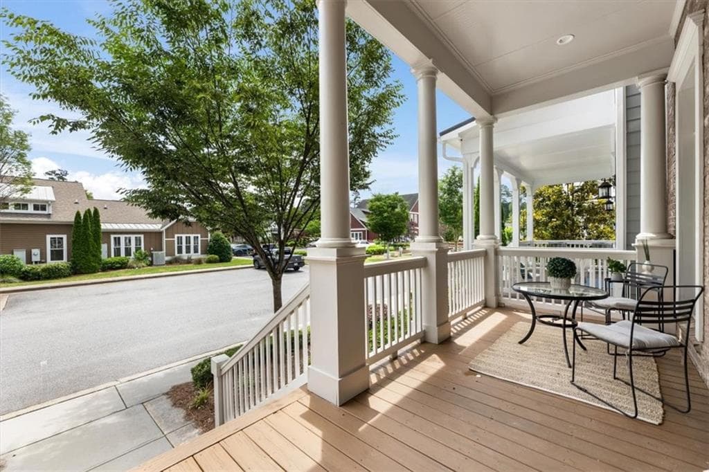 4 bedroom, 4 bathroom, 2,312 sq ft townhouse for rent at 1233 Parkstead Lane, Alpharetta, GA 30004 for $4,500 a month — photo 2