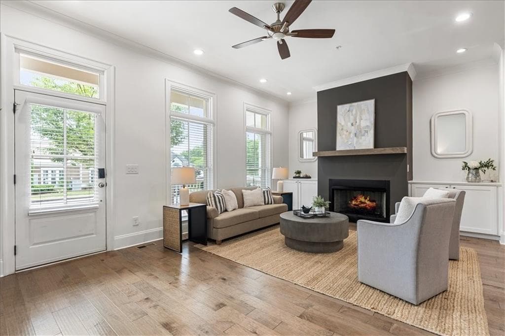 4 bedroom, 4 bathroom, 2,312 sq ft townhouse for rent at 1233 Parkstead Lane, Alpharetta, GA 30004 for $4,500 a month — photo 5
