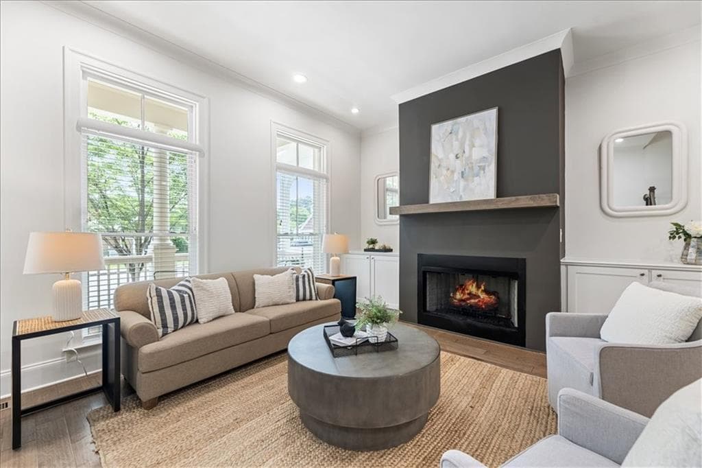 4 bedroom, 4 bathroom, 2,312 sq ft townhouse for rent at 1233 Parkstead Lane, Alpharetta, GA 30004 for $4,500 a month — photo 7