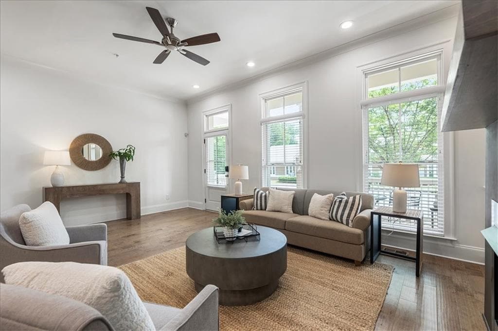 4 bedroom, 4 bathroom, 2,312 sq ft townhouse for rent at 1233 Parkstead Lane, Alpharetta, GA 30004 for $4,500 a month — photo 9
