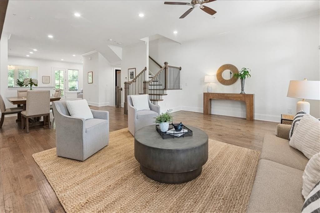 4 bedroom, 4 bathroom, 2,312 sq ft townhouse for rent at 1233 Parkstead Lane, Alpharetta, GA 30004 for $4,500 a month — photo 10