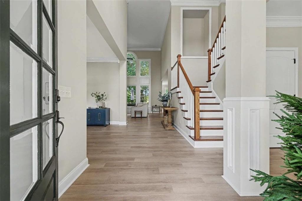 5 bedroom, 5 bathroom, 4,318 sq ft single family residence for sale at 6105 Providence Lake Drive, Gainesville, GA 30506 — photo 6