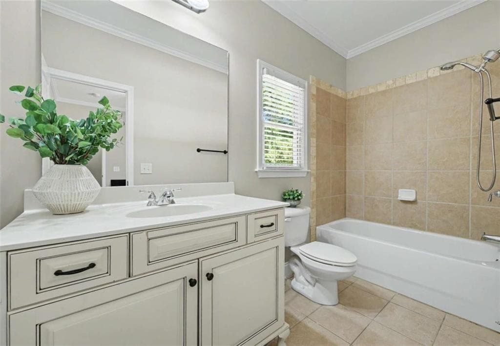 5 bedroom, 5 bathroom, 4,318 sq ft single family residence for sale at 6105 Providence Lake Drive, Gainesville, GA 30506 — photo 10