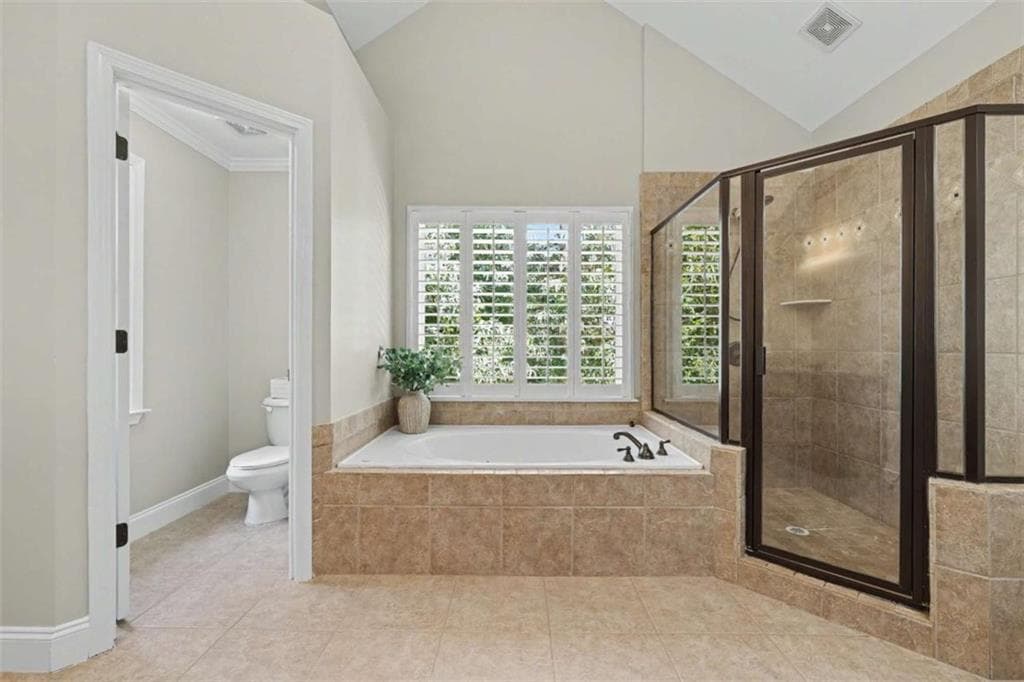 5 bedroom, 5 bathroom, 4,318 sq ft single family residence for sale at 6105 Providence Lake Drive, Gainesville, GA 30506 — photo 9