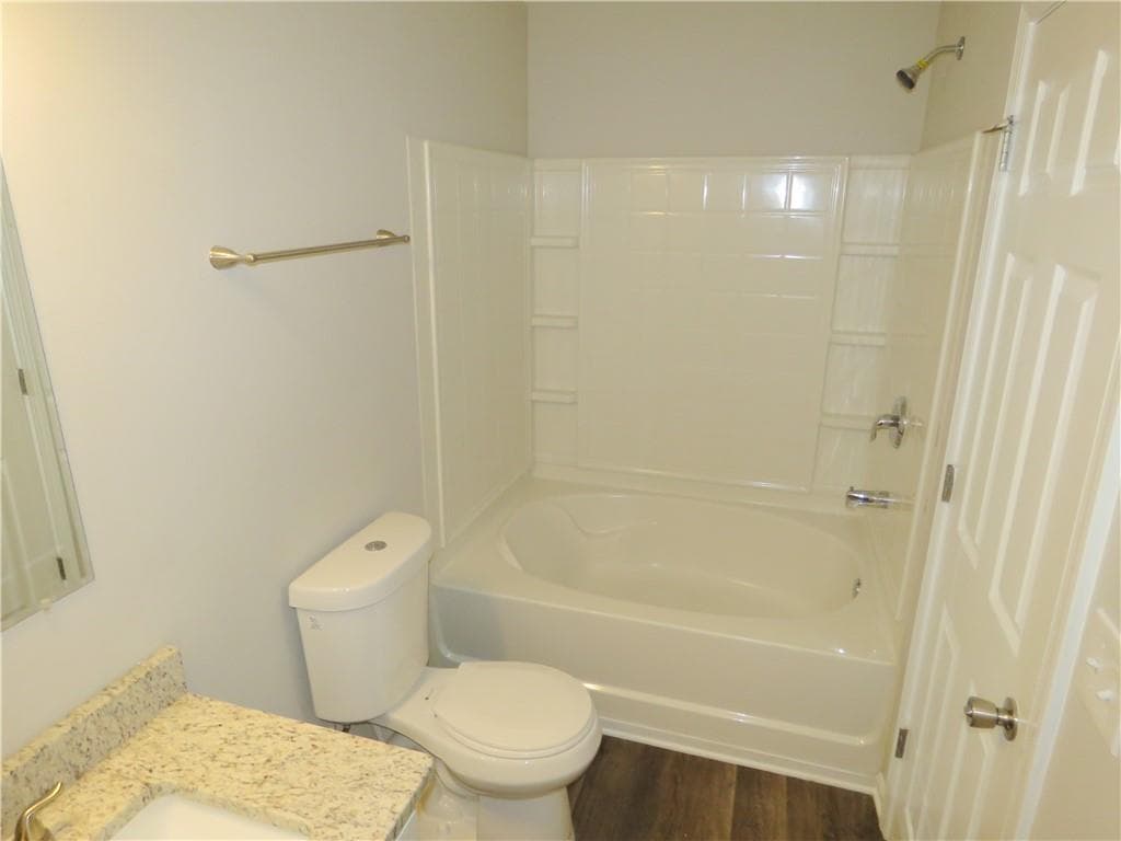 4 bedroom, 4 bathroom, 2,069 sq ft townhouse for sale at 6399 Redan Square, Lithonia, GA 30058 — photo 7