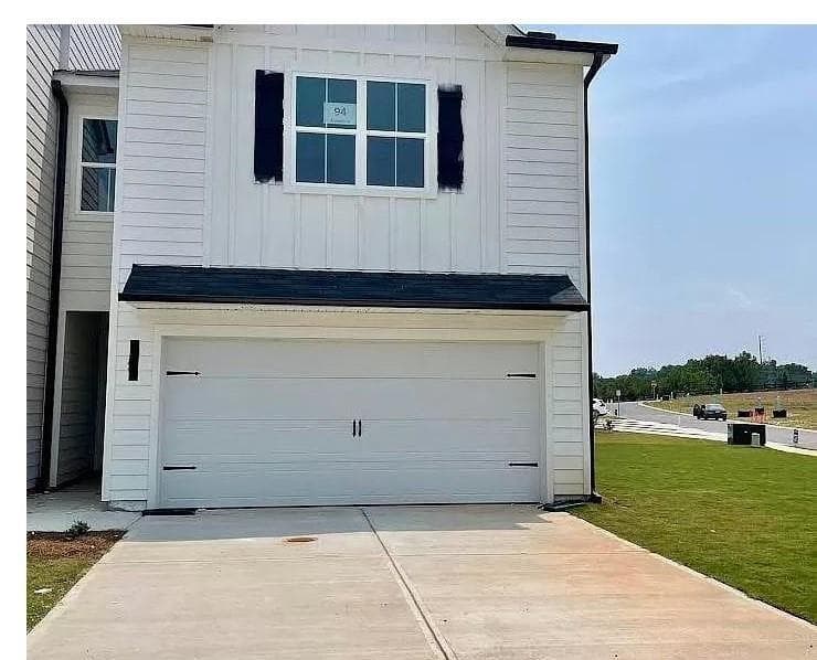 3 bedroom, 3 bathroom, 1,843 sq ft townhouse for rent at 8 Lumpkin Lane, Dawsonville, GA 30534 for $2,000 a month