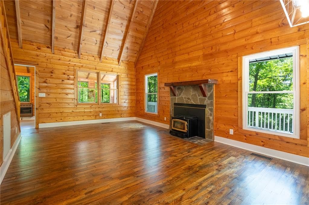 2 bedroom, 2 bathroom, 1,074 sq ft single family residence for sale at 225 Cherokee Circle, Ellijay, GA 30536 — photo 3