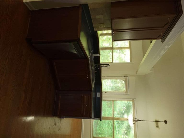 4 bedroom, 2 bathroom, 1,927 sq ft single family residence for rent at 175 Spinner Drive, Jefferson, GA 30549 for $2,000 a month — photo 9