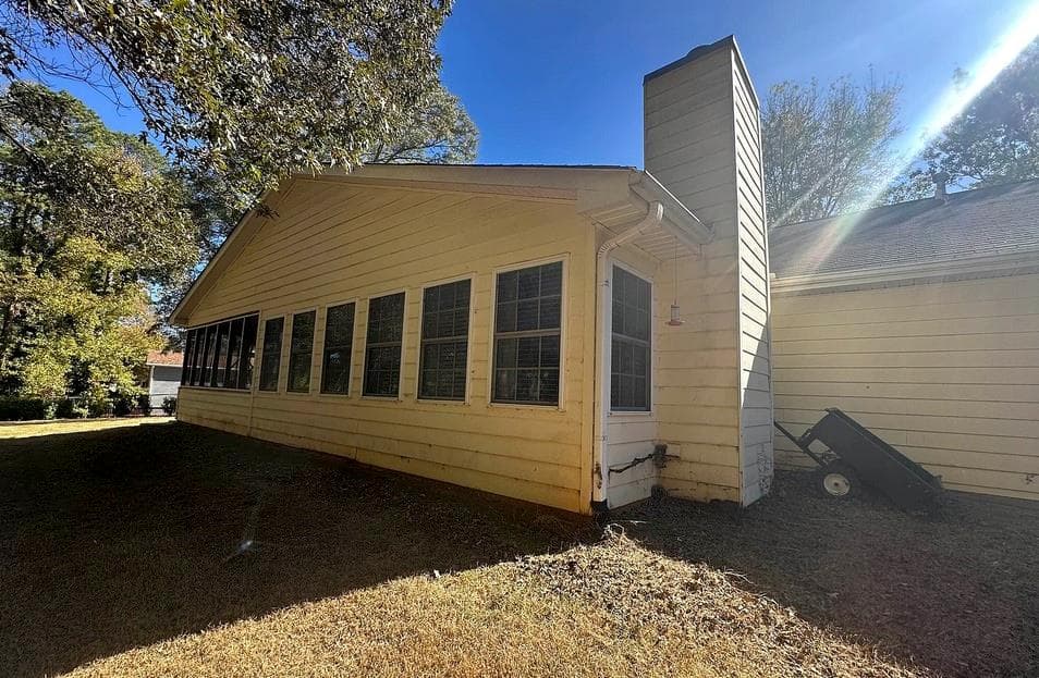 3 bedroom, 2 bathroom, 1,806 sq ft single family residence for sale at 574 Almand Branch Road, Conyers, GA 30094 — photo 6