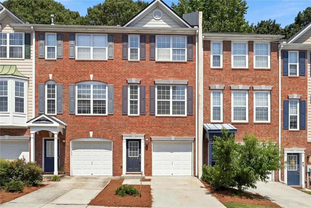 2 bedroom, 3 bathroom, 1,638 sq ft townhouse under contract at 3214 Mill Springs Circle, Buford, GA 30519 — photo 2