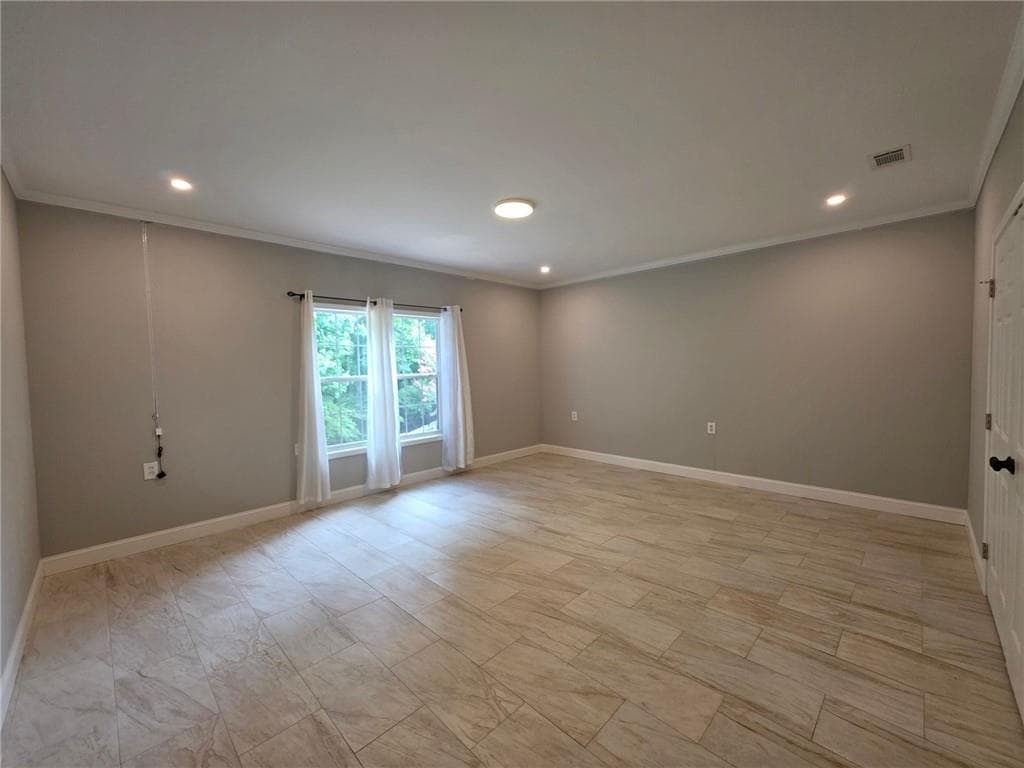 5 bedroom, 3 bathroom, 3,835 sq ft single family residence for rent at 2397 Ashbury Court, Buford, GA 30519 for $3,000 a month — photo 10