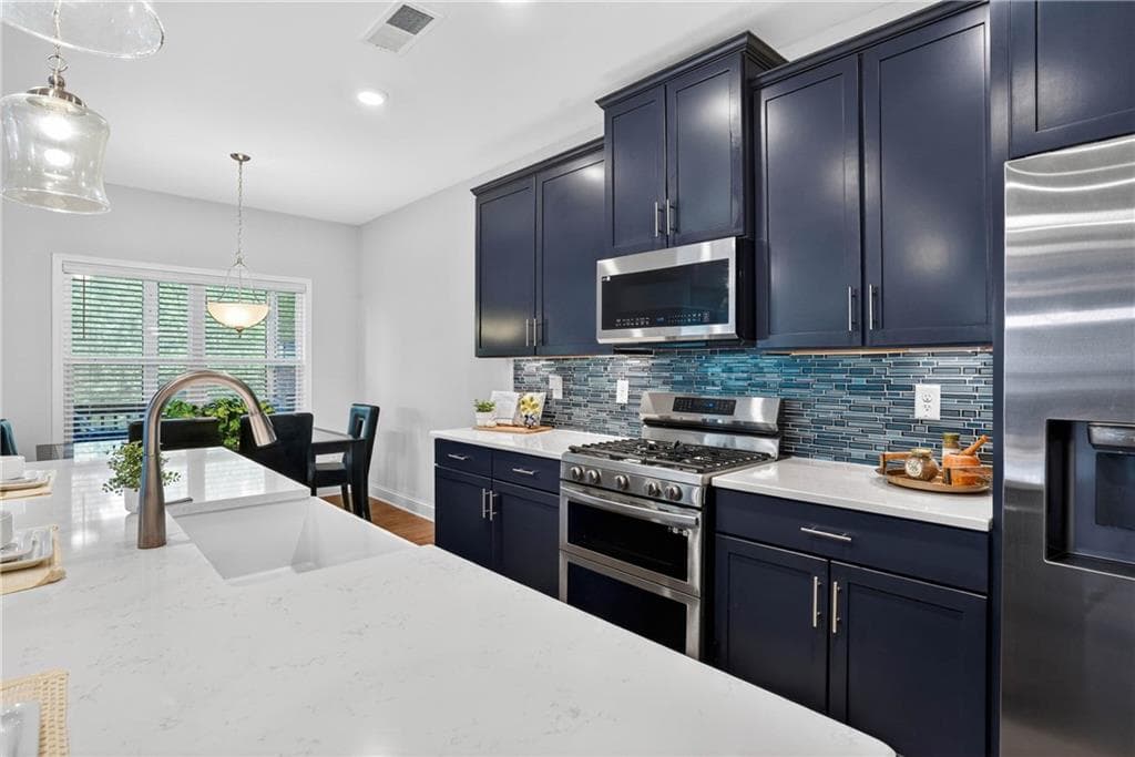 5 bedroom, 4 bathroom, 2,923 sq ft single family residence for sale at 138 Daffodil Landing, Dallas, GA 30132 — photo 6