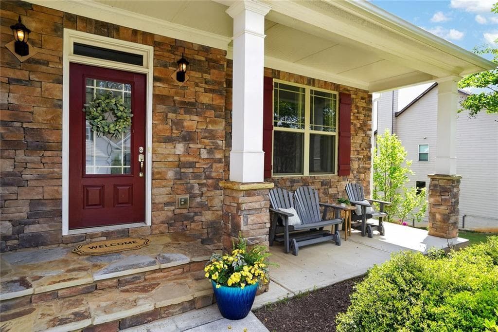 6 bedroom, 4 bathroom, 3,988 sq ft single family residence for sale at 203 Red Wood Drive, Dallas, GA 30132 — photo 2