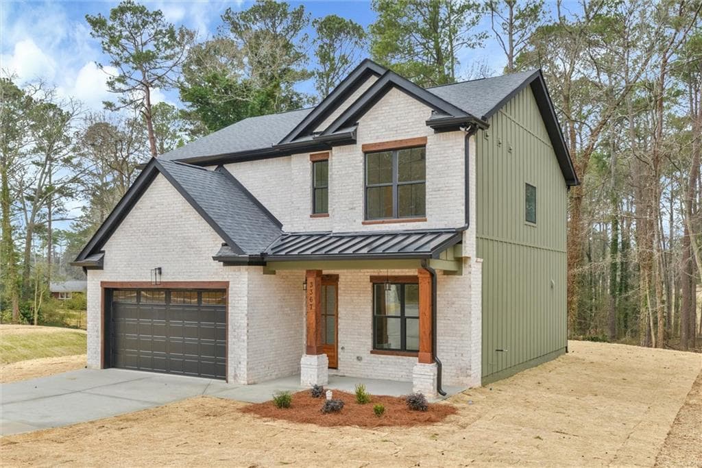 4 bedroom, 3 bathroom, 2,225 sq ft single family residence under contract at 3367 Dodson Drive, East Point, GA 30344 — photo 3