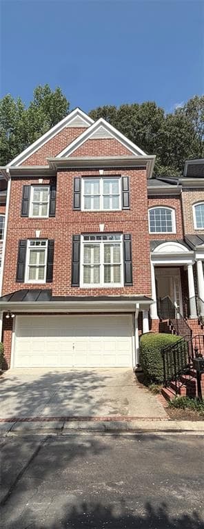 3 bedroom, 4 bathroom, 3,348 sq ft townhouse for sale at 14 Carrington Way, Sandy Springs, GA 30328