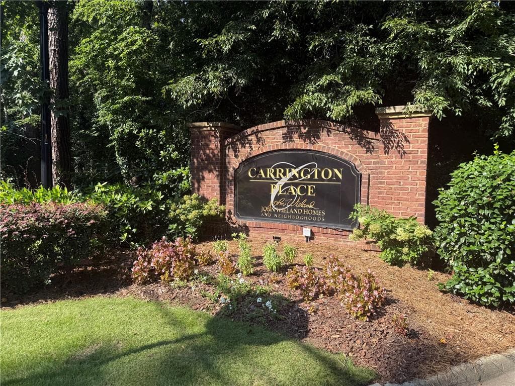 3 bedroom, 4 bathroom, 3,348 sq ft townhouse for sale at 14 Carrington Way, Sandy Springs, GA 30328 — photo 3