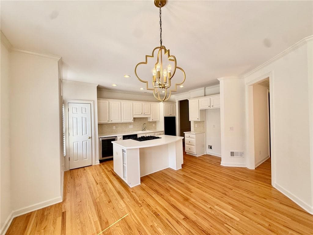 3 bedroom, 4 bathroom, 3,348 sq ft townhouse for sale at 14 Carrington Way, Sandy Springs, GA 30328 — photo 5