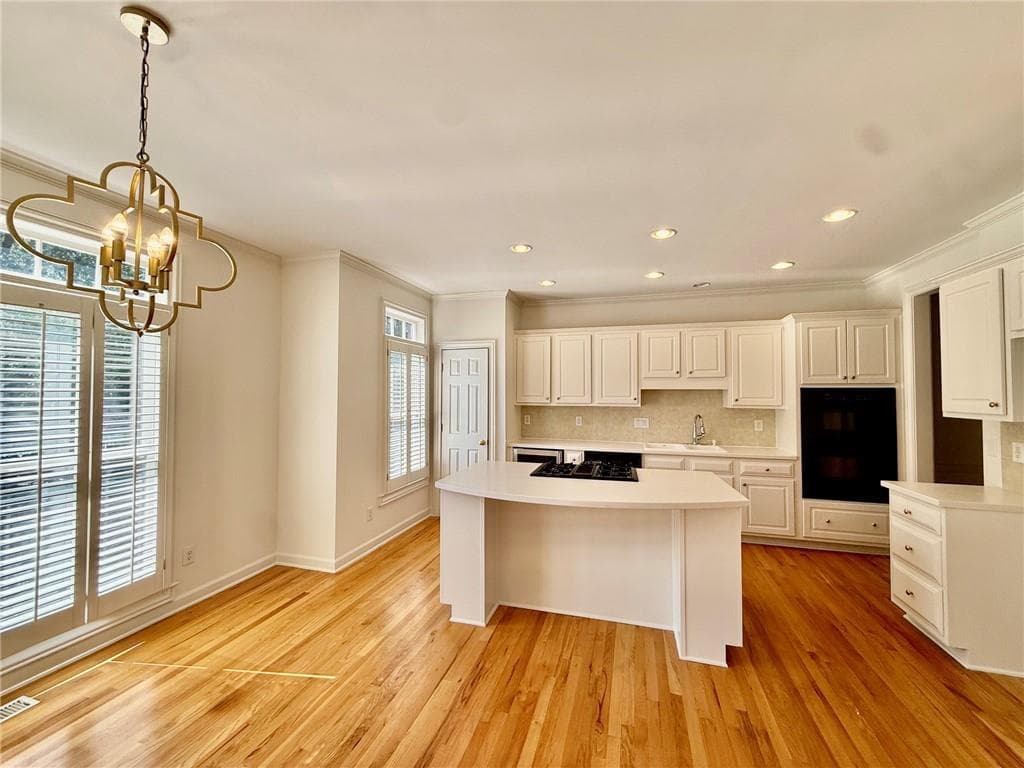 3 bedroom, 4 bathroom, 3,348 sq ft townhouse for sale at 14 Carrington Way, Sandy Springs, GA 30328 — photo 6