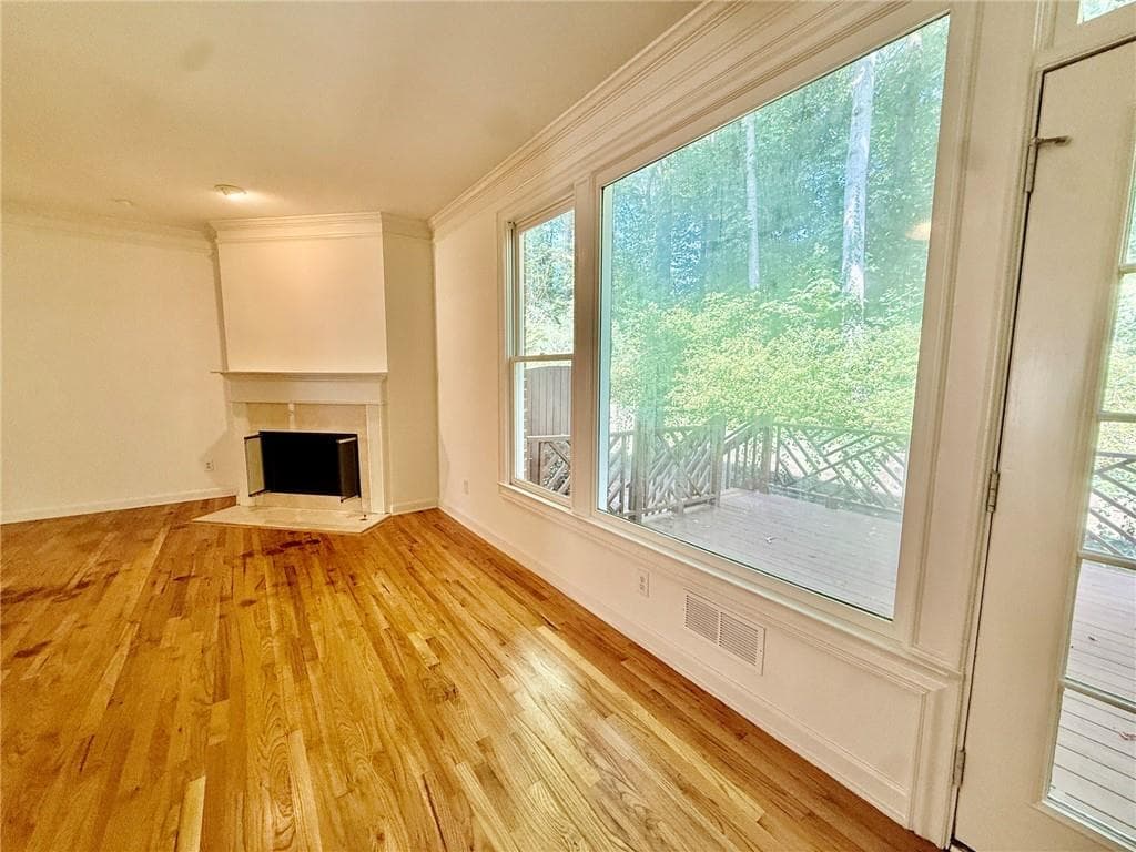 3 bedroom, 4 bathroom, 3,348 sq ft townhouse for sale at 14 Carrington Way, Sandy Springs, GA 30328 — photo 10
