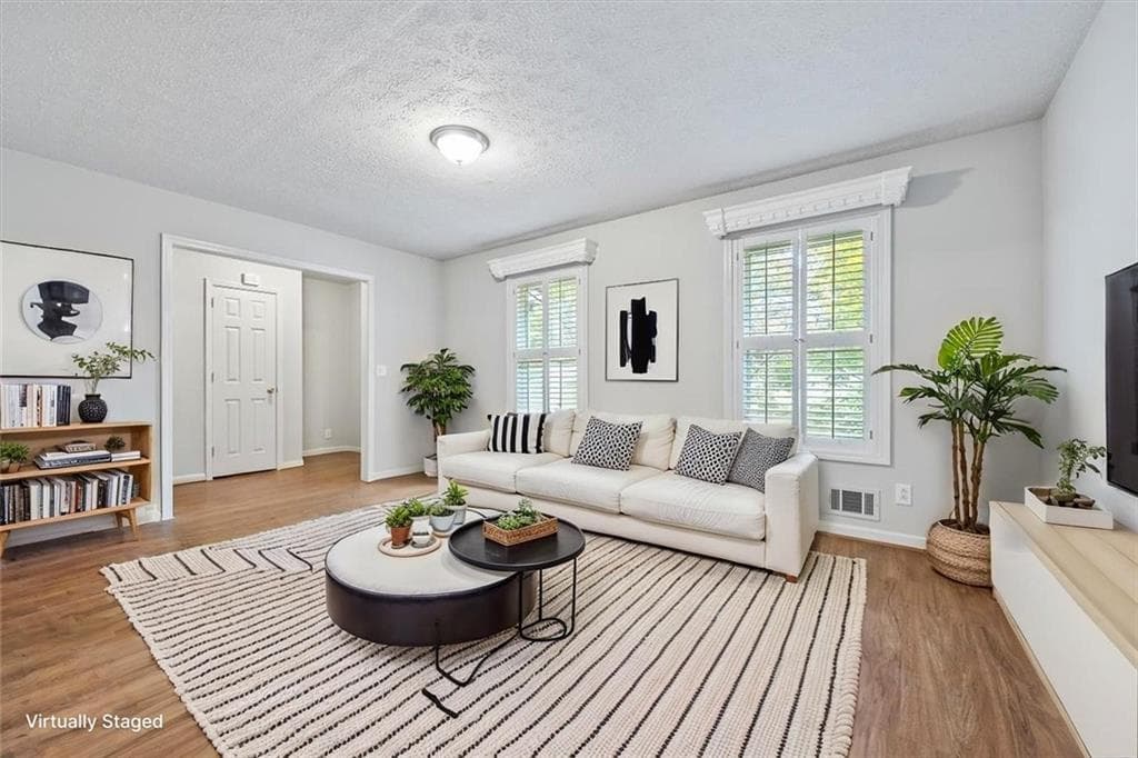 3 bedroom, 2 bathroom, 1,597 sq ft single family residence for rent at 5110 Thistle Road, Smyrna, GA 30082 for $2,400 a month — photo 5