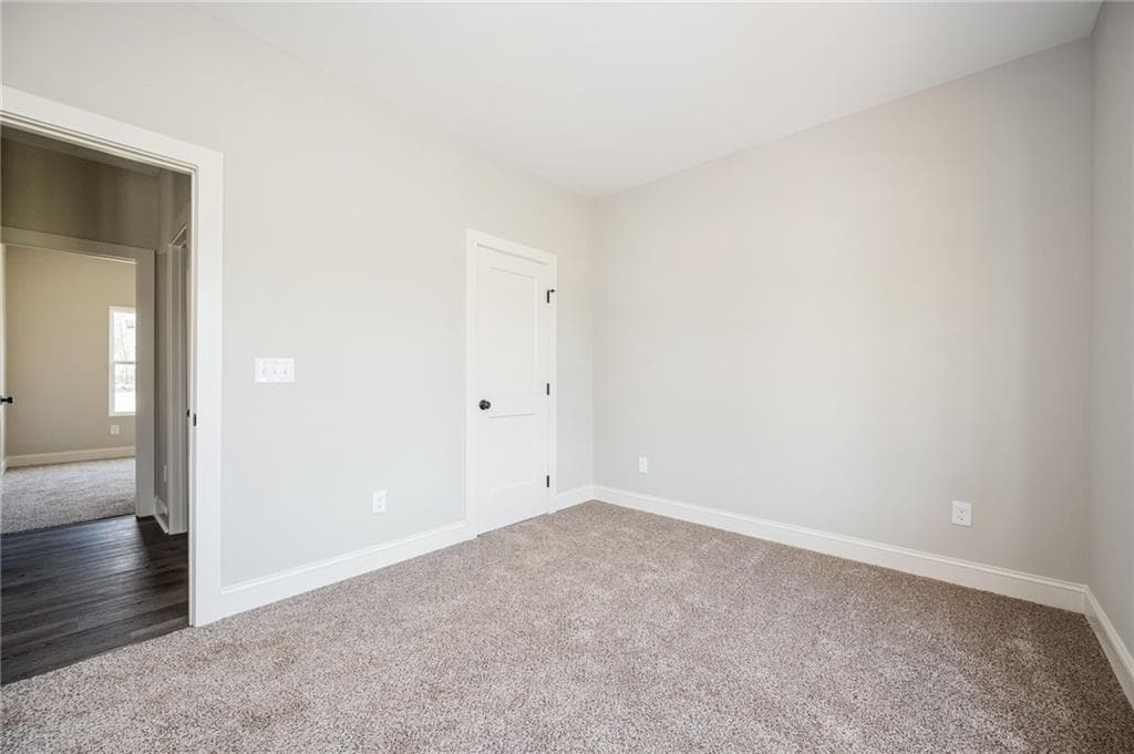 3 bedroom, 2 bathroom, 1,474 sq ft single family residence under contract at 110 Anita Boulevard, Mount Zion, GA 30117 — photo 9