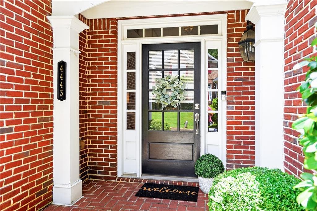 4 bedroom, 4 bathroom, 3,396 sq ft single family residence for sale at 4443 Oakdale Vinings Landing, Smyrna, GA 30080 — photo 4