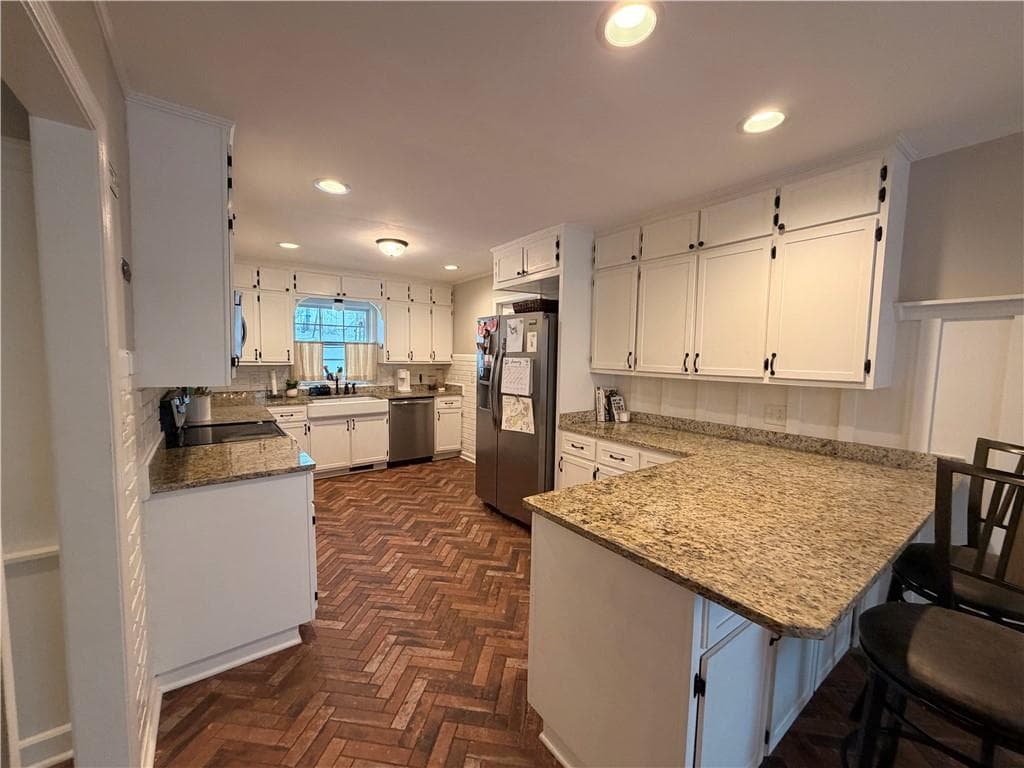 4 bedroom, 3 bathroom, 2,758 sq ft single family residence for sale at 159 River North Boulevard, Macon, GA 31211 — photo 10