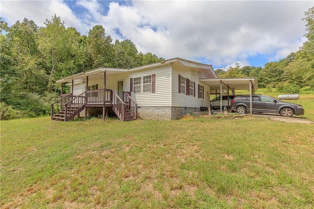 3 bedroom, 2 bathroom, 1,776 sq ft single family residence for sale at 368 Blueberry Ridge Road, La Fayette, GA 30728 — photo 2