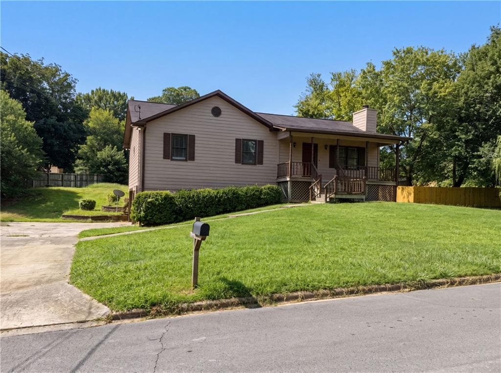3 bedroom, 3 bathroom, 1,591 sq ft single family residence for sale at 3 Eden Drive, Rome, GA 30165