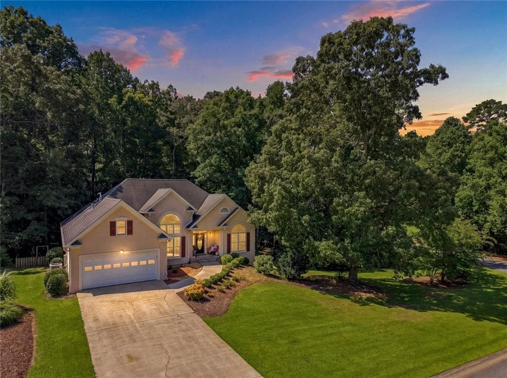 4 bedroom, 3 bathroom, 3,048 sq ft single family residence under contract at 110 Copper Ridge Drive, Woodstock, GA 30188 — photo 4