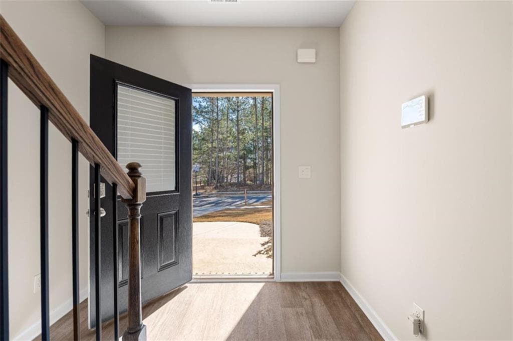 4 bedroom, 4 bathroom, 2,990 sq ft single family residence for sale at 370 Granary Walk, Covington, GA 30014 — photo 4