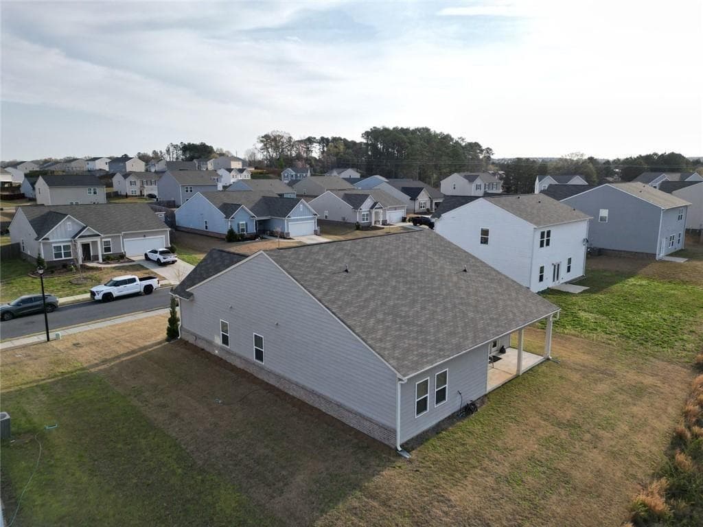 4 bedroom, 2 bathroom, 1,914 sq ft single family residence for sale at 158 Verona Drive, Cartersville, GA 30120 — photo 3