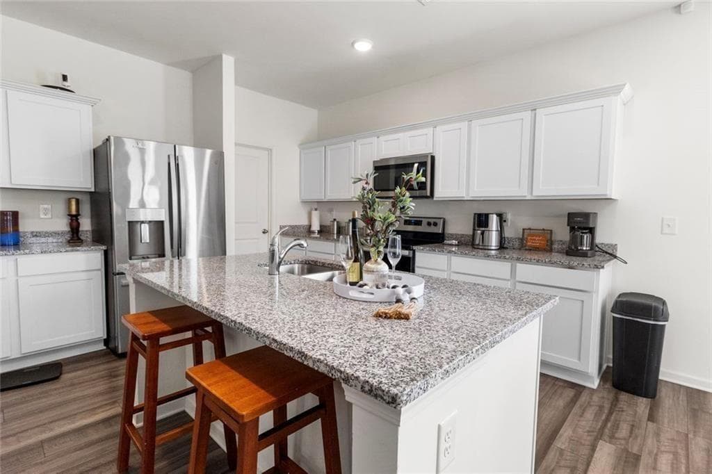 4 bedroom, 2 bathroom, 1,914 sq ft single family residence for sale at 158 Verona Drive, Cartersville, GA 30120 — photo 9