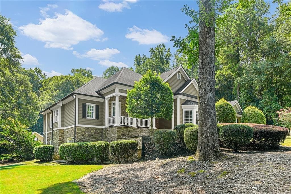 6 bedroom, 6 bathroom, 8,836 sq ft single family residence under contract at 1267 Old Victron School Road, Hoschton, GA 30548 — photo 6