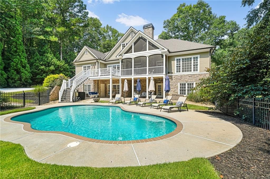 6 bedroom, 6 bathroom, 8,836 sq ft single family residence under contract at 1267 Old Victron School Road, Hoschton, GA 30548 — photo 2