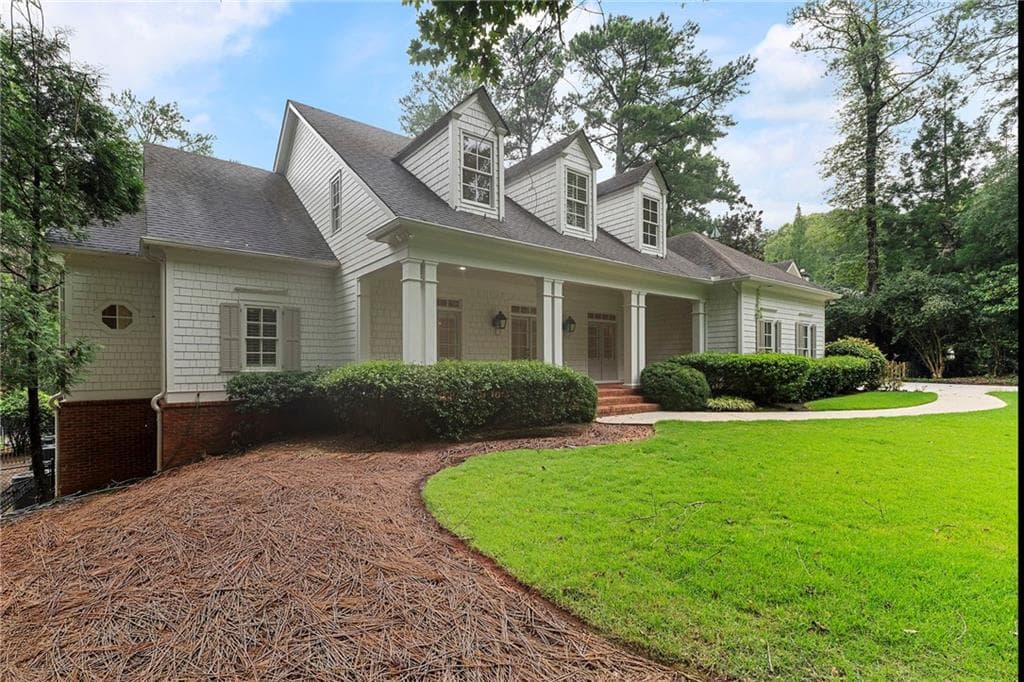 6 bedroom, 9 bathroom single family residence for rent at 4475 Harris Trail, Atlanta, GA 30327 for $19,500 a month — photo 6