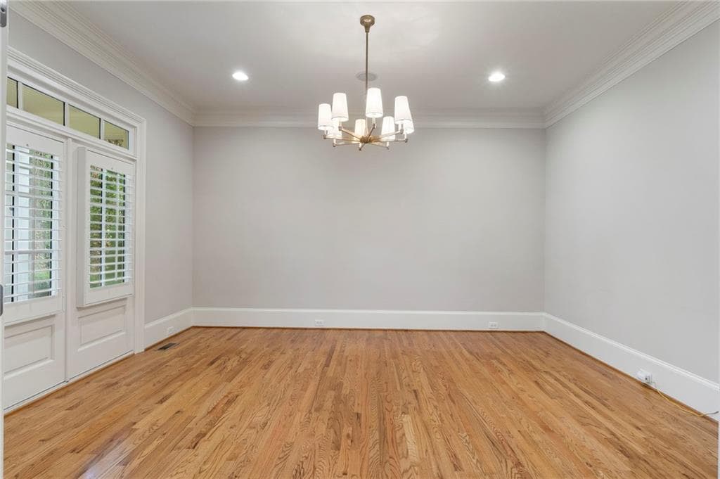 6 bedroom, 9 bathroom single family residence for rent at 4475 Harris Trail, Atlanta, GA 30327 for $19,500 a month — photo 9