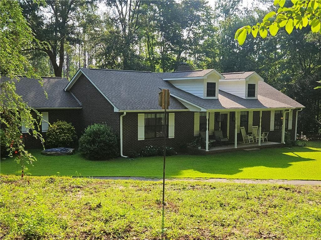 3 bedroom, 2 bathroom, 1,674 sq ft single family residence for sale at 816 Bruce Jackson Road, Newnan, GA 30263 — photo 6