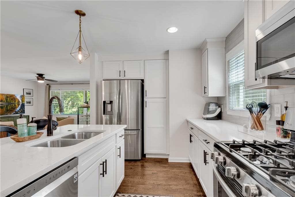 3 bedroom, 2 bathroom, 1,200 sq ft single family residence for rent at 2481 McCurdy Way, Decatur, GA 30033 for $3,000 a month — photo 10