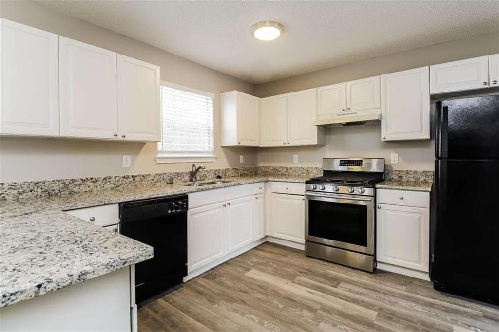 4 bedroom, 3 bathroom, 2,212 sq ft single family residence for sale at 245 Windscape Drive, Covington, GA 30016 — photo 10