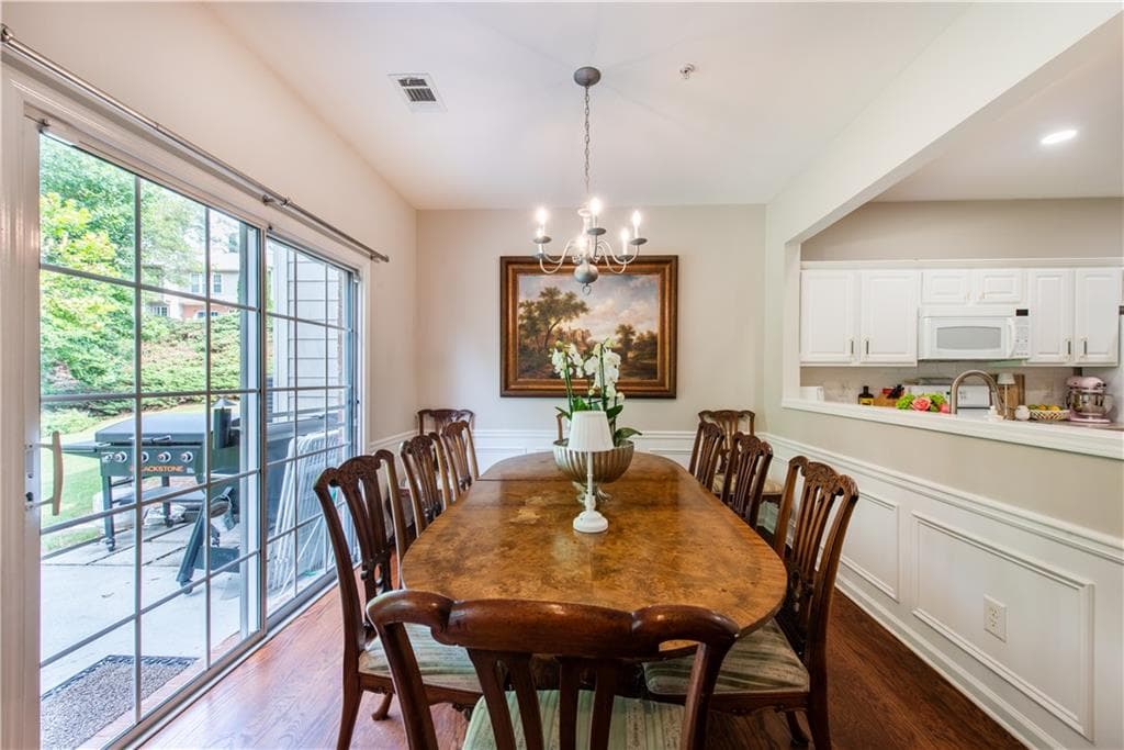 3 bedroom, 3 bathroom, 1,832 sq ft townhouse under contract at 5751 Evadale Trace 4, Mableton, GA 30126 — photo 10