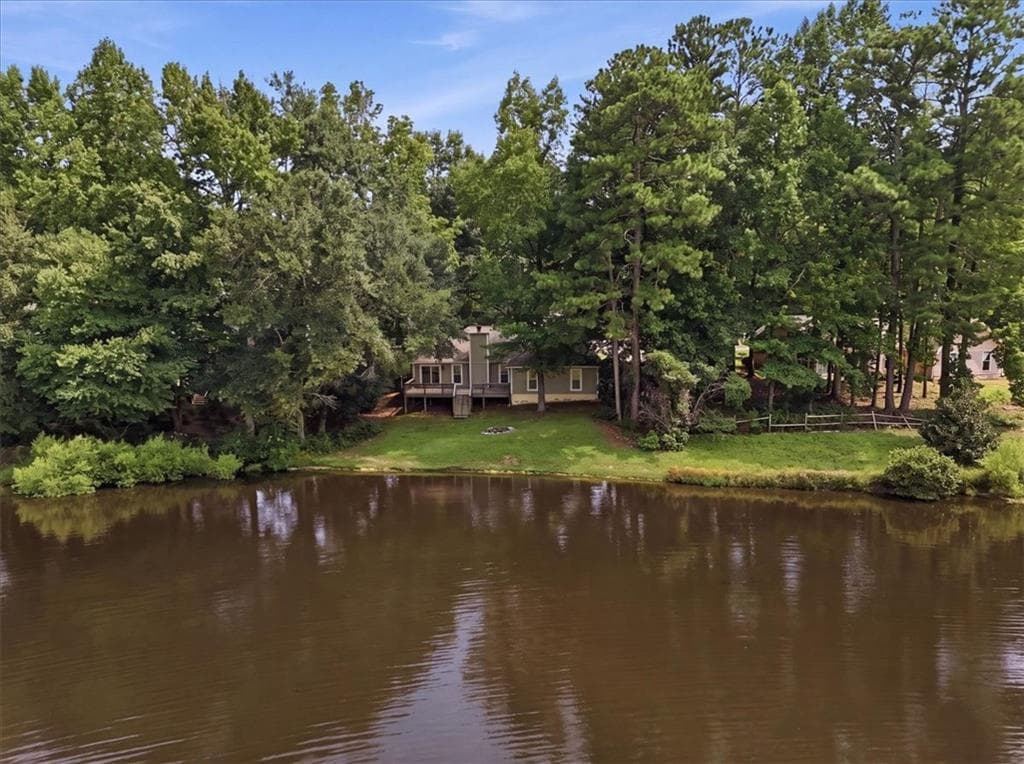 3 bedroom, 2 bathroom, 1,987 sq ft single family residence for sale at 3115 Country Lake Drive, Powder Springs, GA 30127 — photo 8