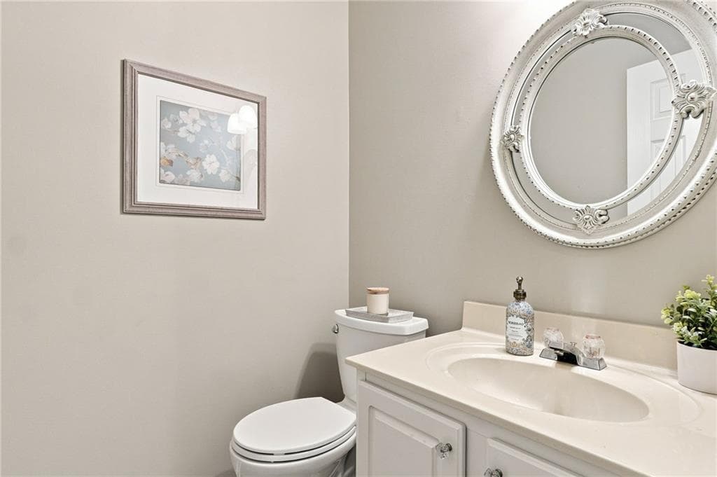 3 bedroom, 3 bathroom, 1,974 sq ft single family residence under contract at 578 Ashland Parkway, Woodstock, GA 30189 — photo 10