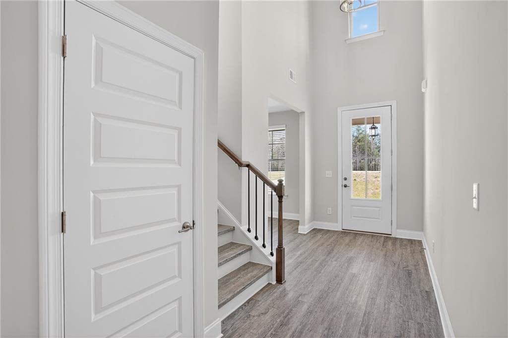 4 bedroom, 3 bathroom, 2,443 sq ft single family residence for sale at 58 Cooper Drive, Mansfield, GA 30055 — photo 3