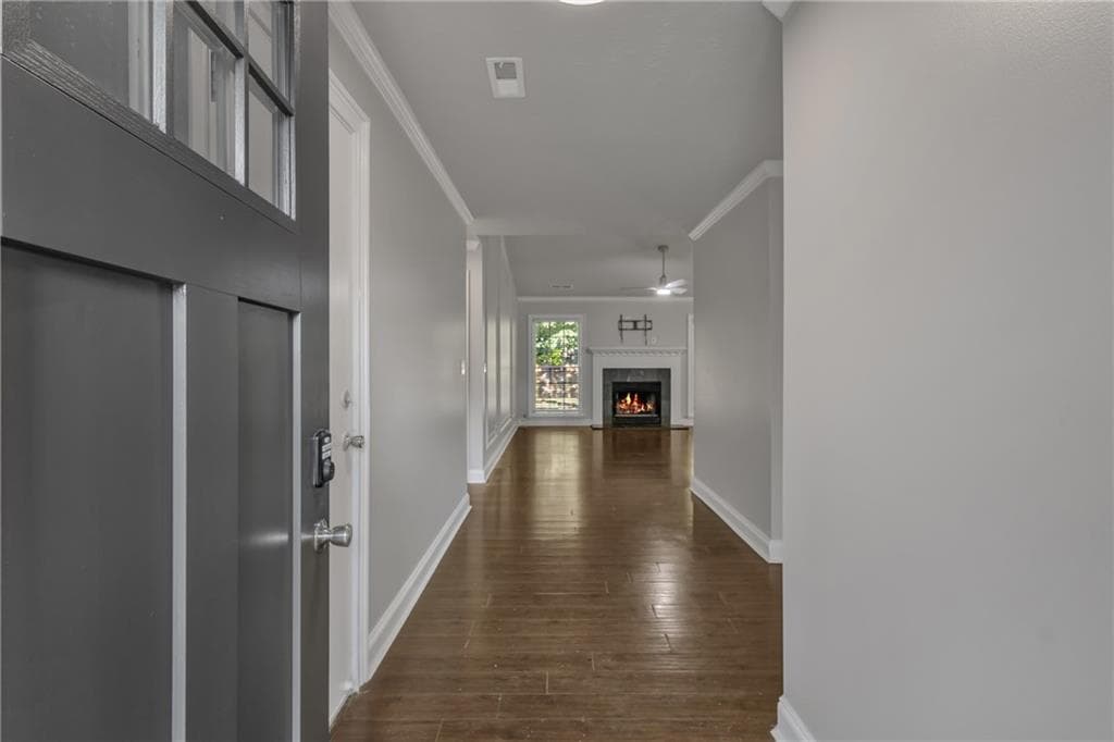 3 bedroom, 2 bathroom, 1,763 sq ft single family residence for rent at 4835 Camberbridge Drive, Alpharetta, GA 30022 for $2,600 a month — photo 2