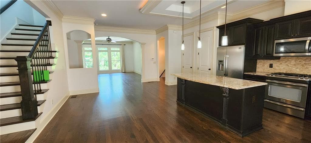 4 bedroom, 4 bathroom, 2,791 sq ft townhouse under contract at 492 Pearl Cove Court, Sandy Springs, GA 30350 — photo 5