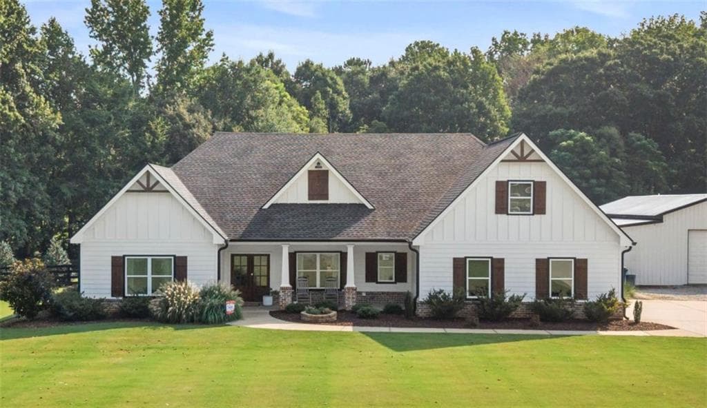 4 bedroom, 5 bathroom, 3,289 sq ft single family residence for sale at 2890 Fears Road, Madison, GA 30650