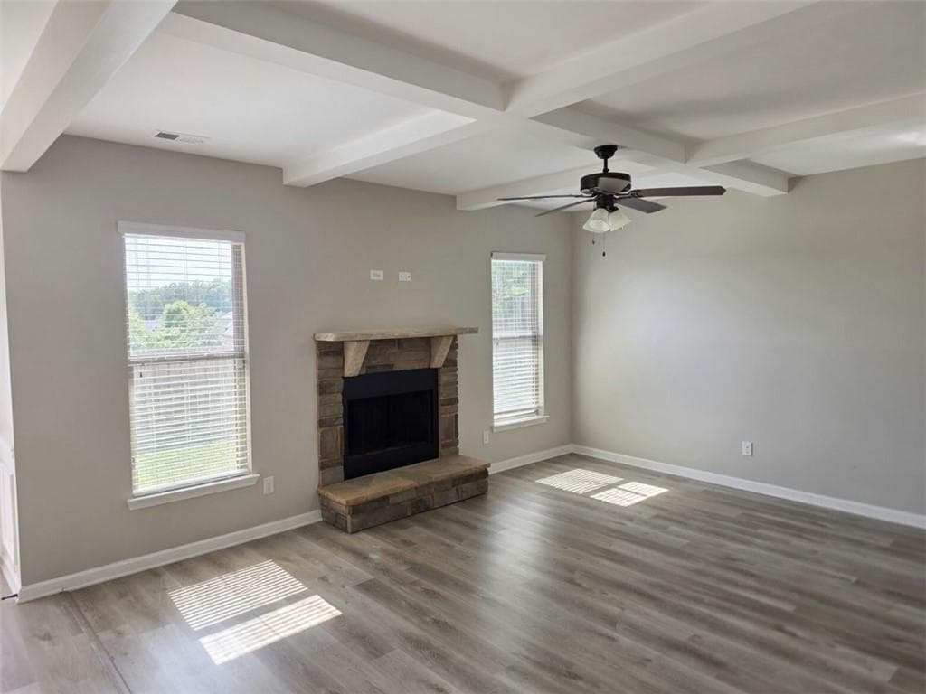 4 bedroom, 3 bathroom, 2,564 sq ft single family residence under contract at 3639 Lake End Drive, Loganville, GA 30052 — photo 5