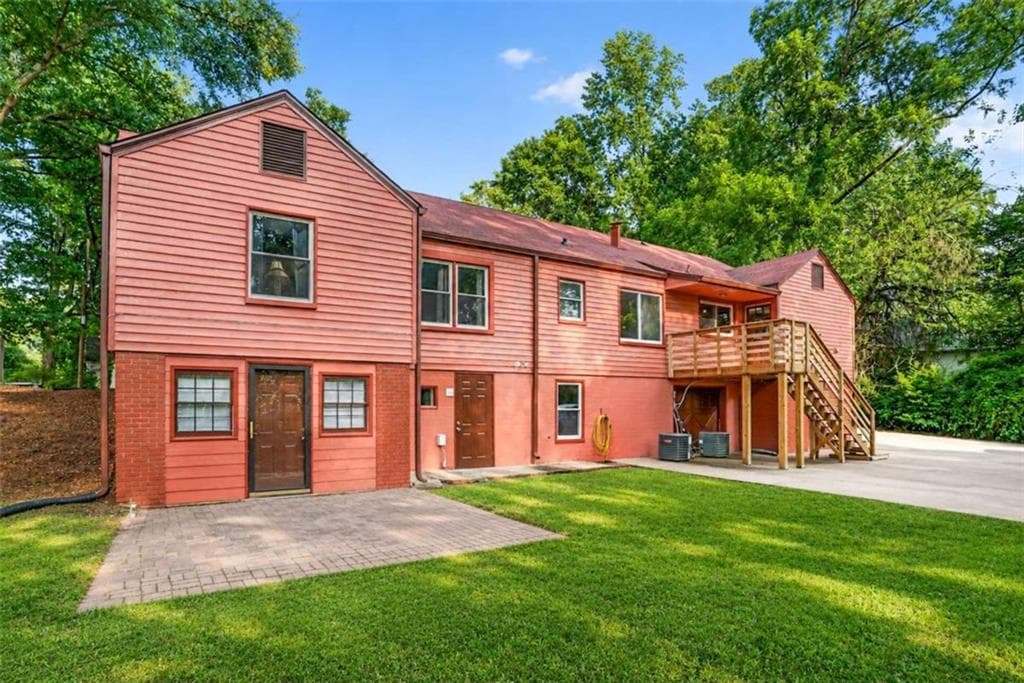 3 bedroom, 2 bathroom, 3,001 sq ft single family residence for sale at 3309 Victoria Street, College Park, GA 30337 — photo 10